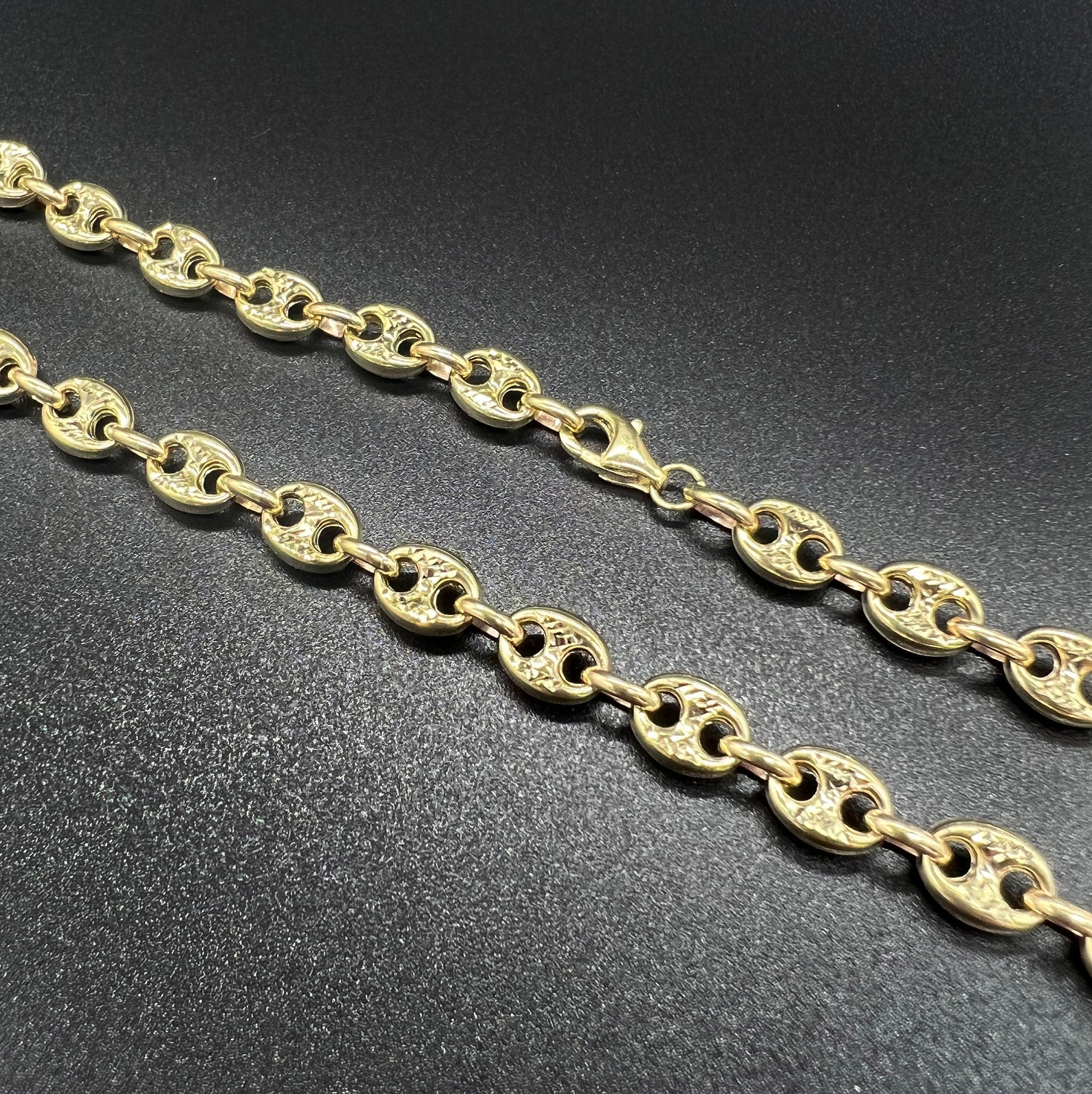 10K Real Yellow Gold Puffed Mariner Chain Anchor Link Necklace A Statement of Bold Elegance