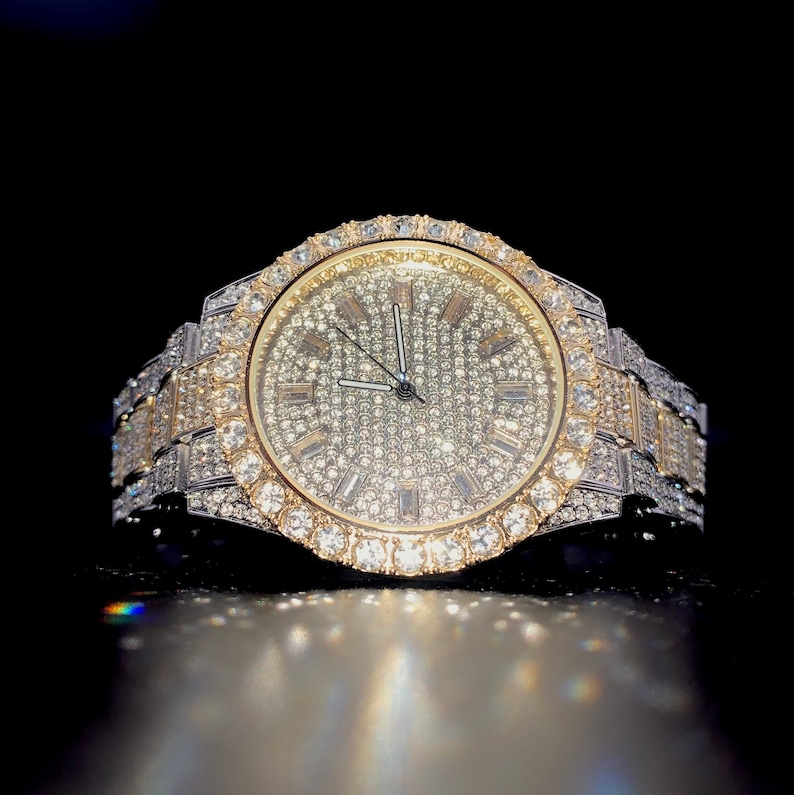 18k Gold/White Gold Iced Out Luxury Hip Hop Watch for Men with CZ Diamond Baguettes