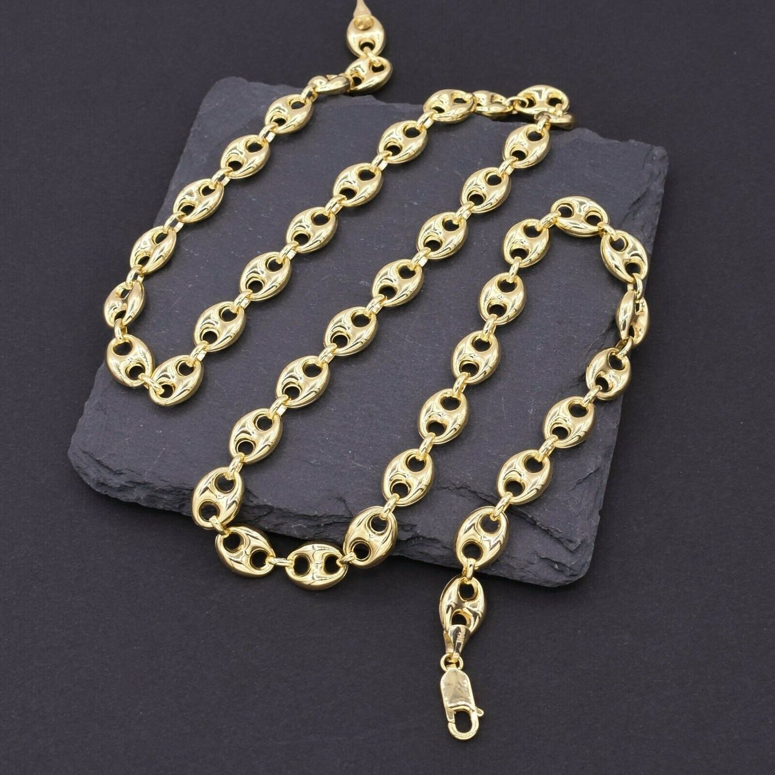 9mm Puffed Mariner Chain Necklace in 14K Yellow Gold with Lobster Lock