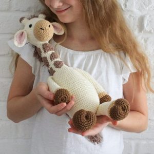 Adorable Crochet Giraffe Amigurumi A Safari Adventure for Your Little One