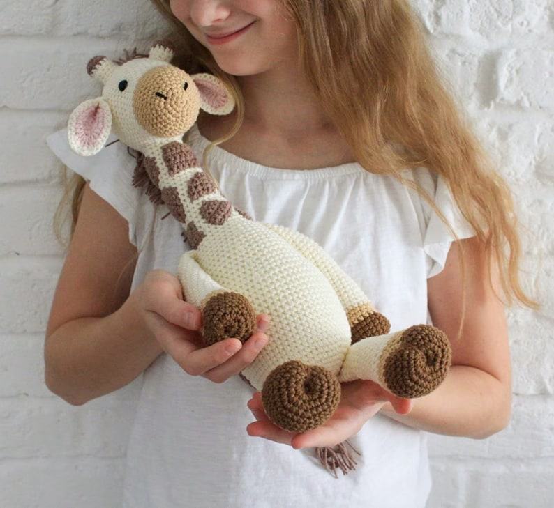 Adorable Crochet Giraffe Amigurumi A Safari Adventure for Your Little One