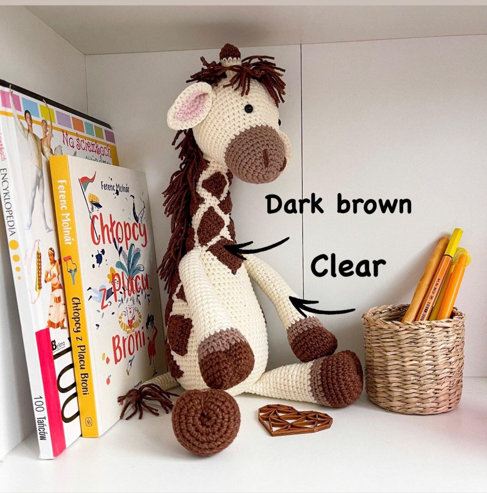 Adorable Crochet Giraffe Amigurumi A Safari Adventure for Your Little One - Image 6