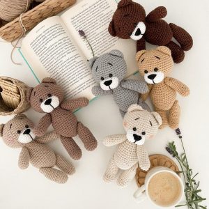 Adorable Crochet Teddy Bear A Cherished Keepsake for Precious Moments