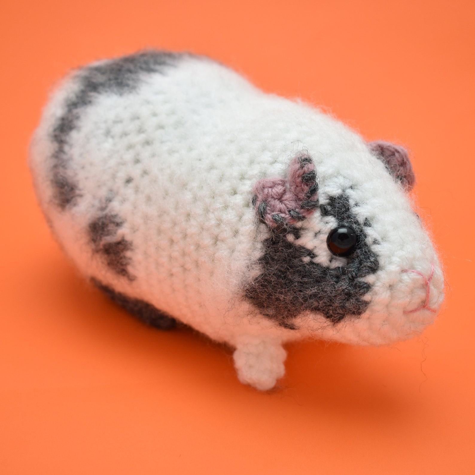 Adorable Guinea Pig Amigurumi A Cuddly Companion for Animal Lovers
