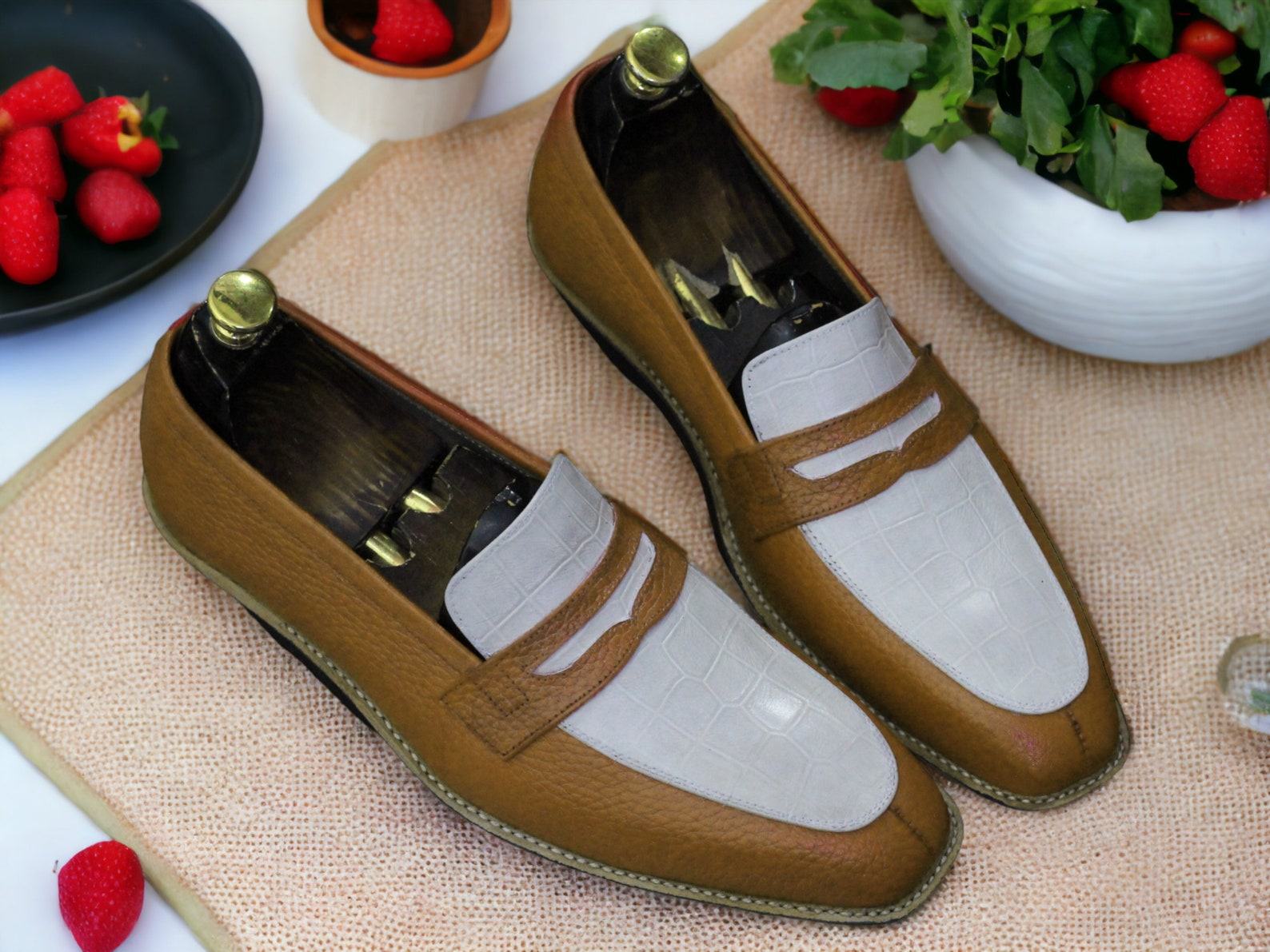 Alligator Print Leather Loafers Bespoke Black & White Dress Shoes for Men - Image 5