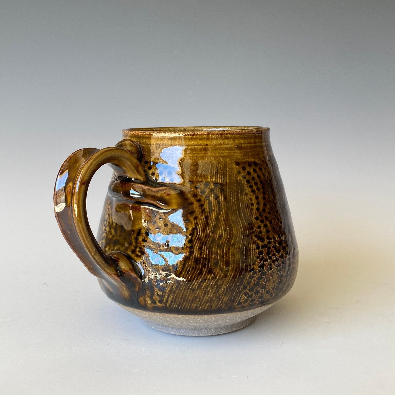 Artisan-Crafted Textured Ceramic Mug Elevate Your Morning Ritual with a Unique Masterpiece (CMMC4AMB10)