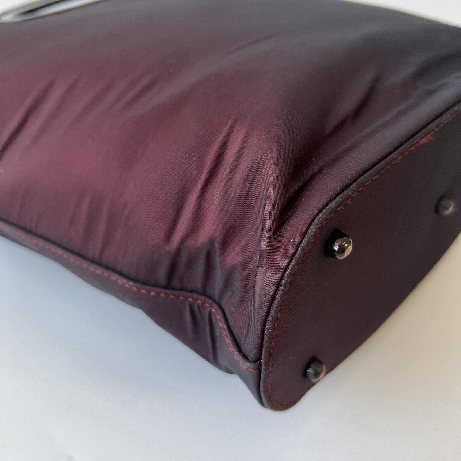 Authentic GUCCI Vintage Iridescent Burgundy Satin Tote Bag A Timeless Treasure