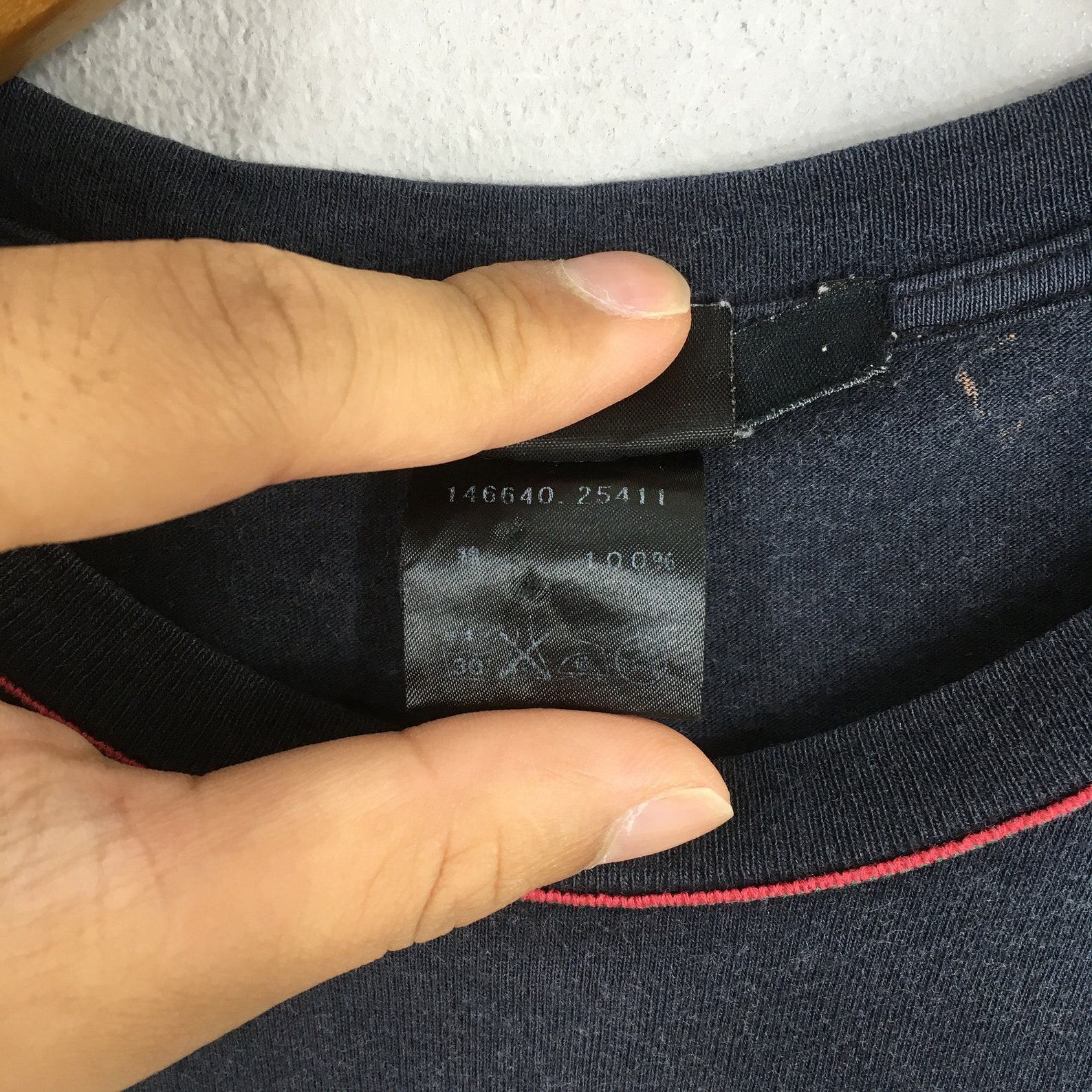 Authentic Vintage 90’s Gucci CC Italy Black T-Shirt – Size Small