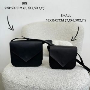 Azure Allure The Perfect Everyday Companion – Mini Leather Crossbody Purse