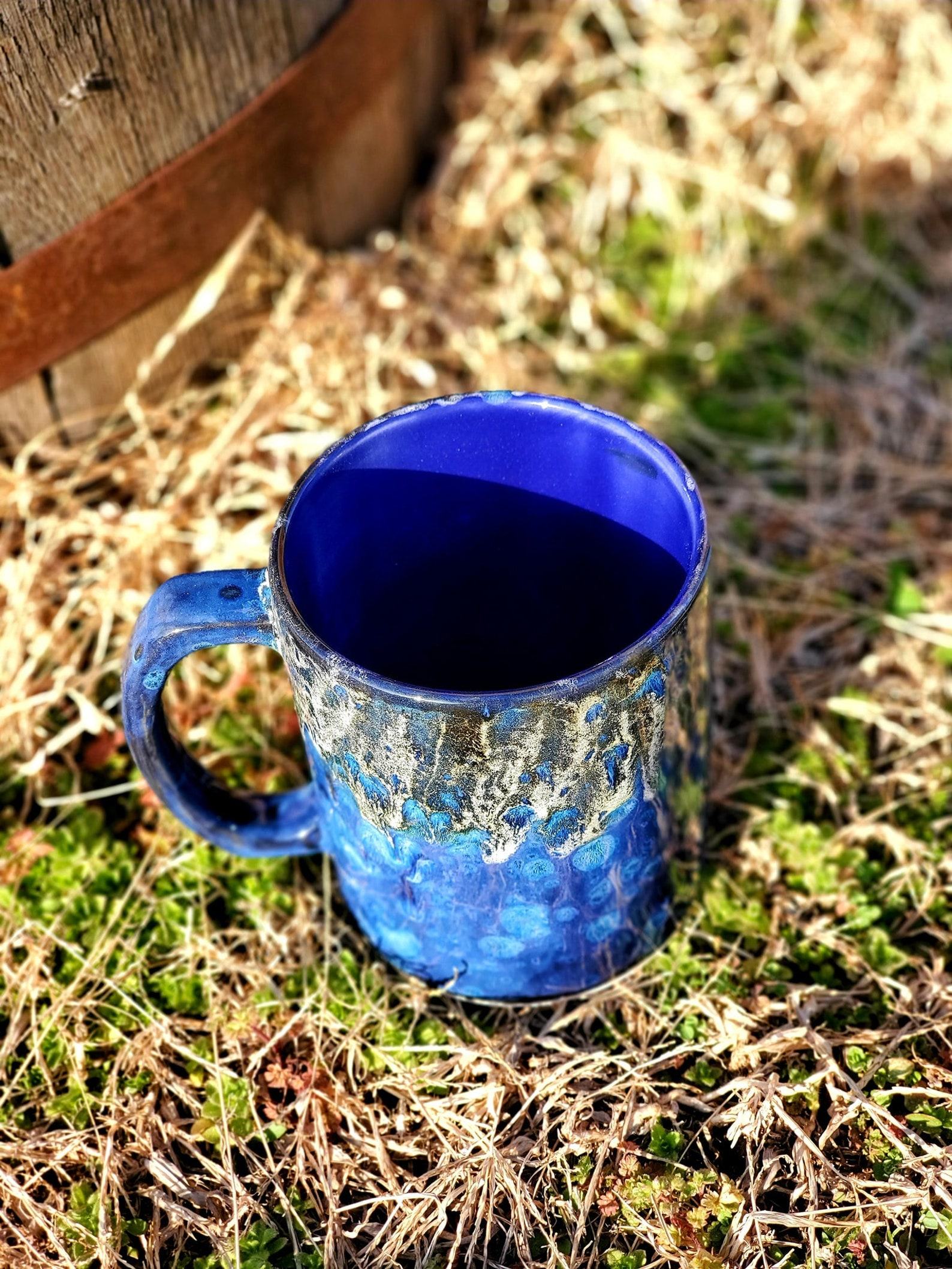 Azure Serenity Dive into 24 Oz of Tranquility with Our Jumbo Mug - Image 2