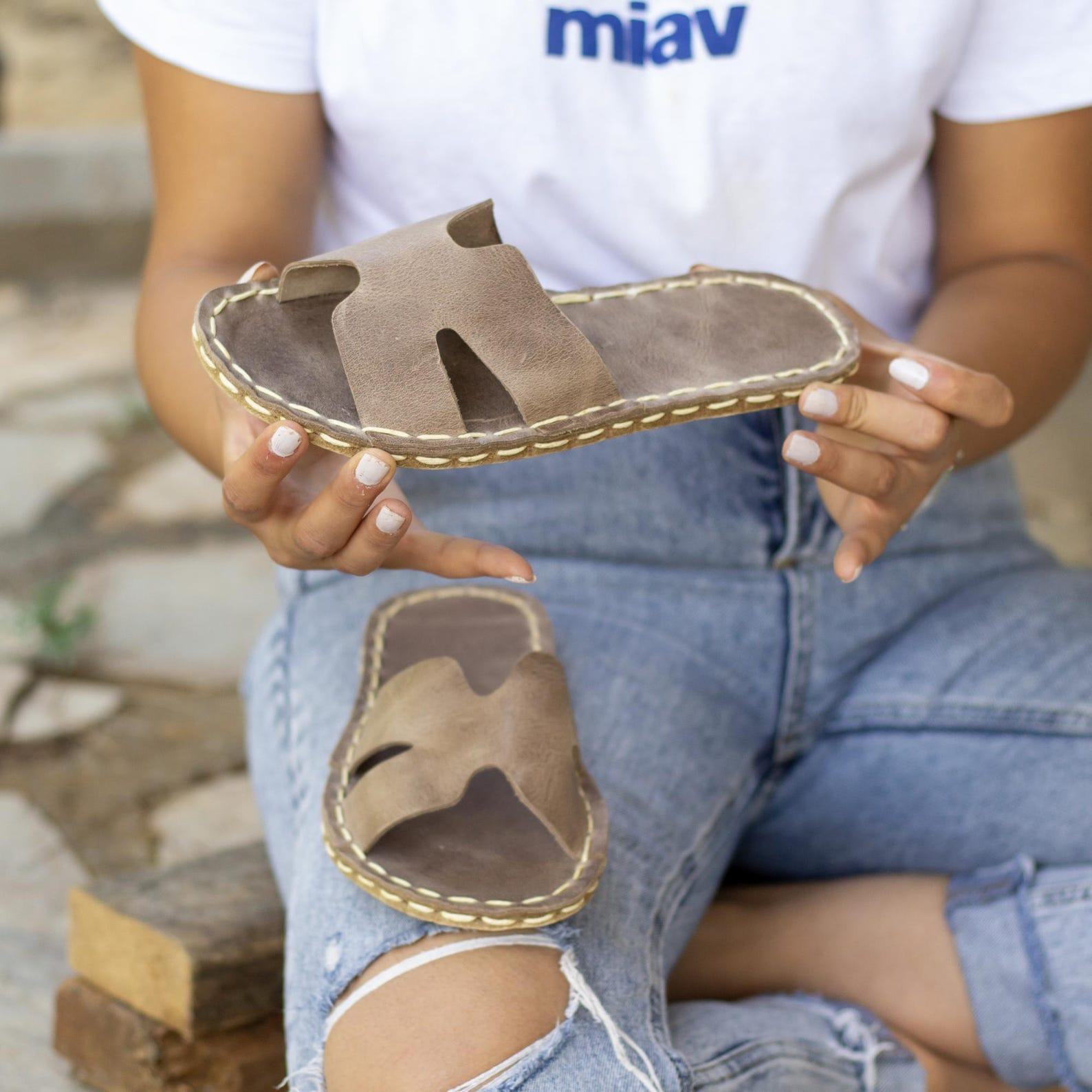 Barefoot H Slipper Women – Crazy Vision Comfy Slides & Unique Style