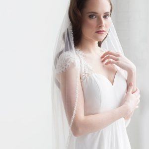 Beaded Bridal Veil Ivory Elegance for Your Wedding Day