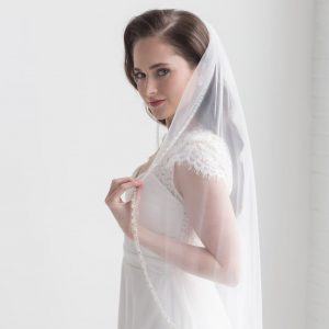Beaded Bridal Veil Ivory Elegance for Your Wedding Day