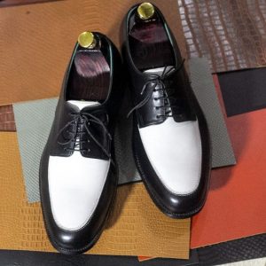 Bespoke Black & White Leather Oxford Shoes – Classic Men’s Formal Lace-Ups