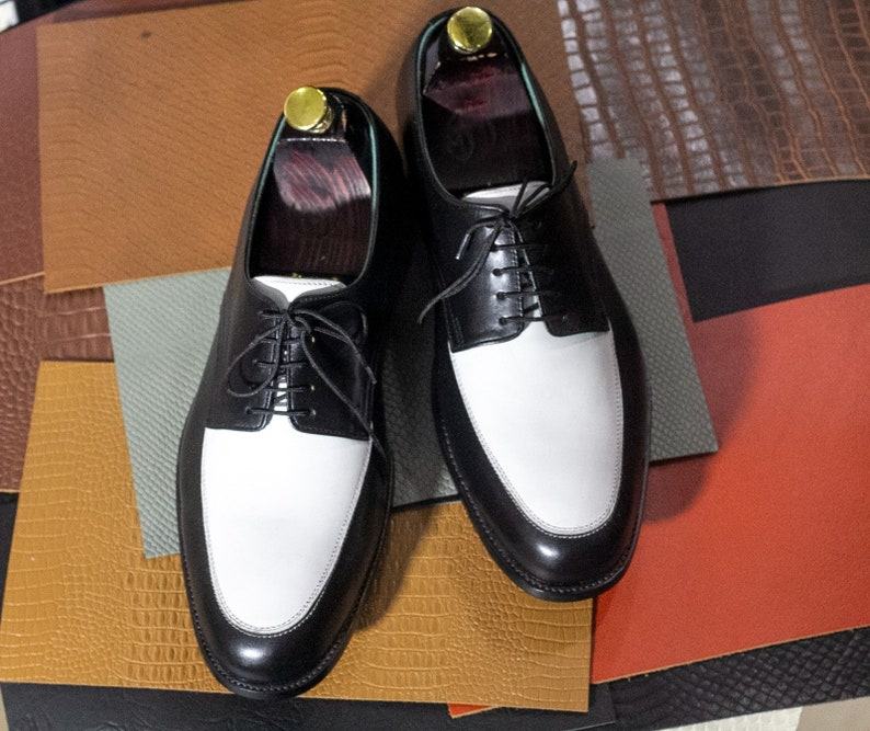 Bespoke Black & White Leather Oxford Shoes – Classic Men’s Formal Lace-Ups