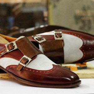 Bespoke Handmade Brown Leather Wallet – Personalized & Unique