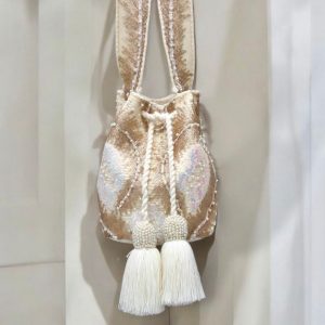 Best-Selling Wayuu Bucket Bag Handcrafted Colombian Crossbody Purse with Intricate White Cross Design