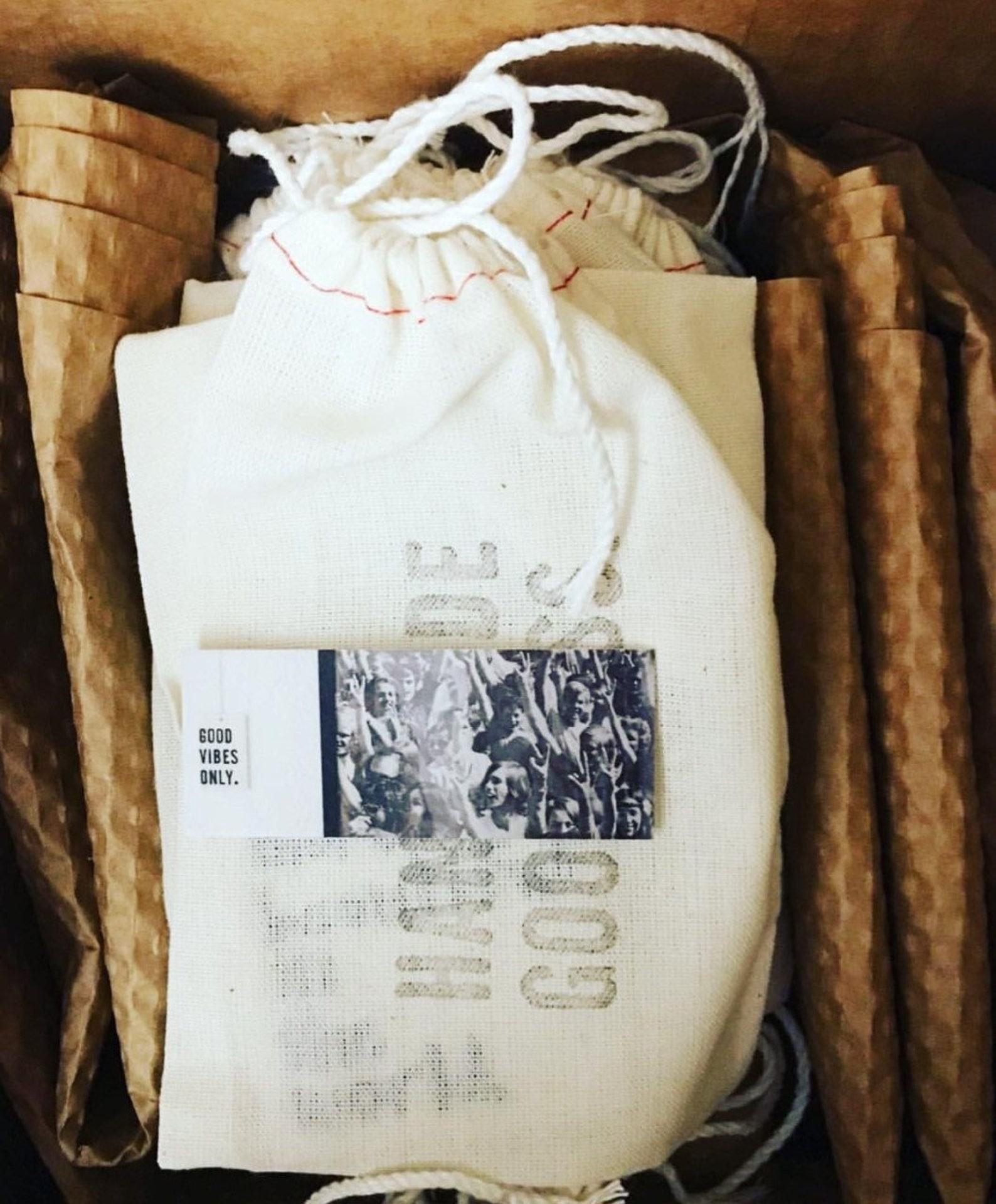 Between Stimulus and Response A Ceramic Canvas for Daily Inspiration - Image 4