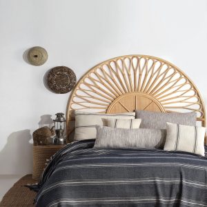Boho Bliss Navy Blue and Cream Woven Cotton Bedspread for King Size, Perfect for Summer Nights and Mother’s Day