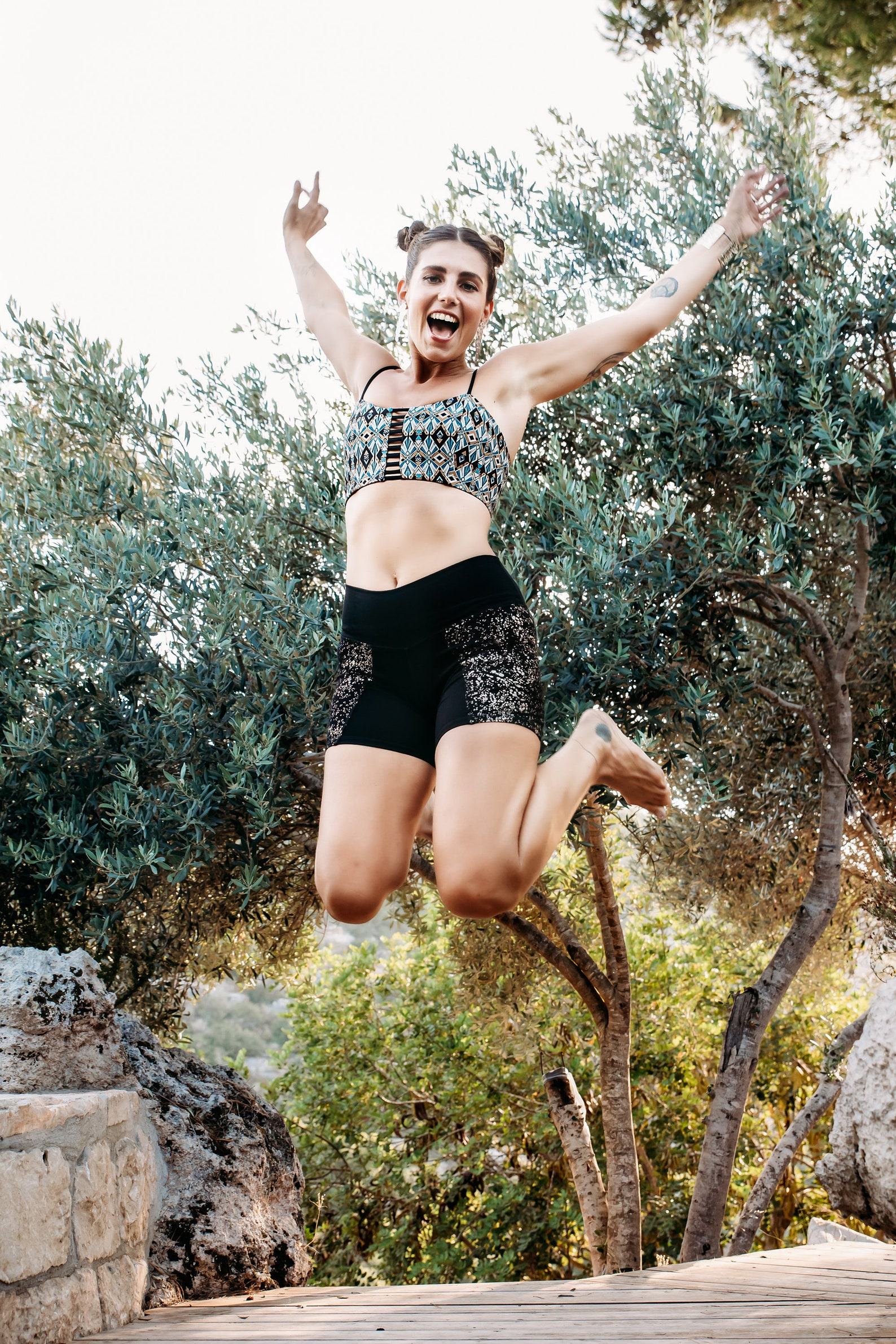 Boho Bliss Versatile Yoga Bra, Festival Crop Top, and UV-Protected Activewear - Image 4