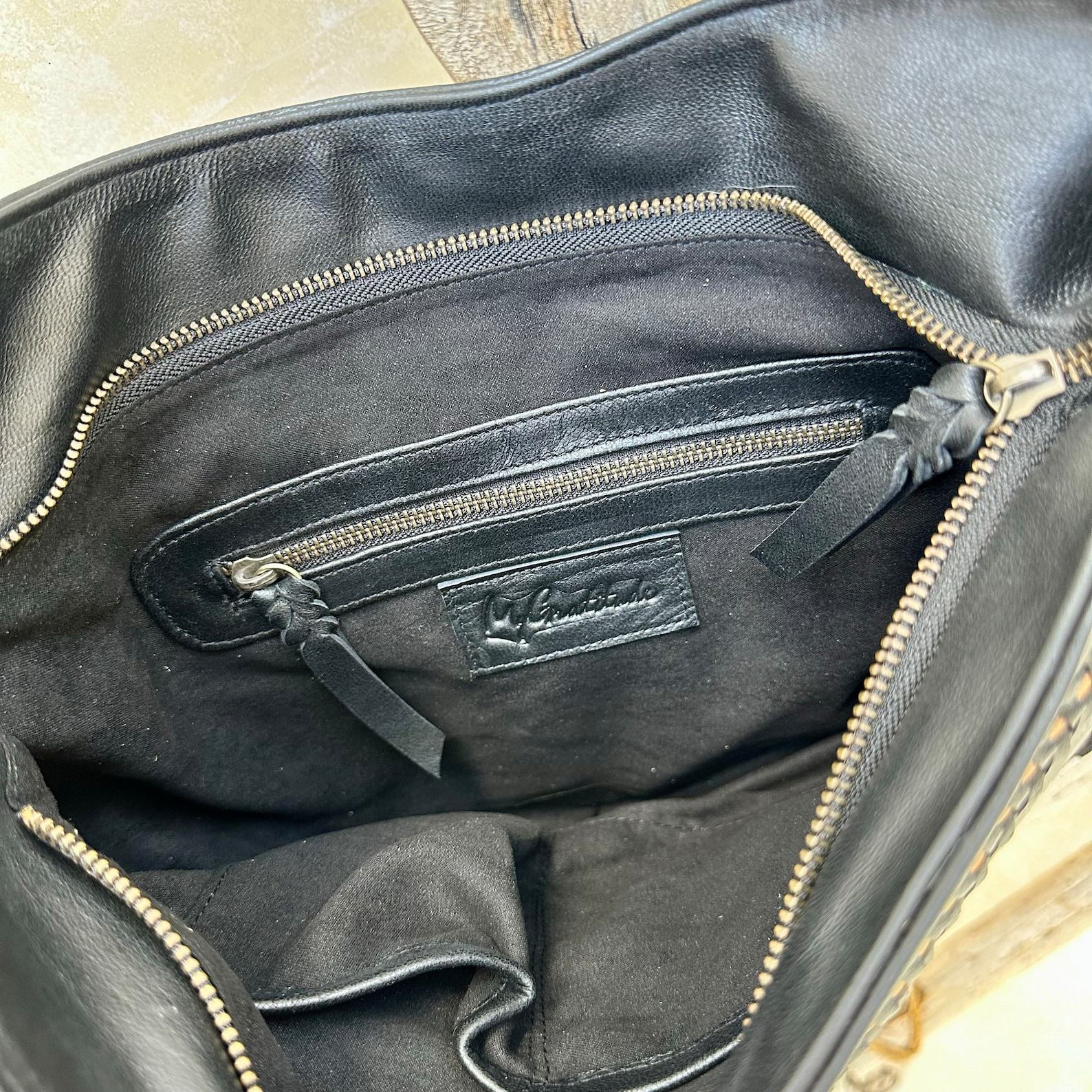 Boho Chic Black Leather Fringe Crossbody Purse for a Touch of Bohemian Style