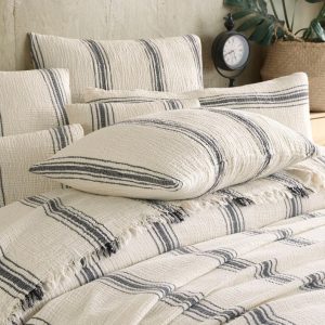 Boho King Size Cotton Gauze Throw Blanket Soft, Breathable, and Stylish Bedding