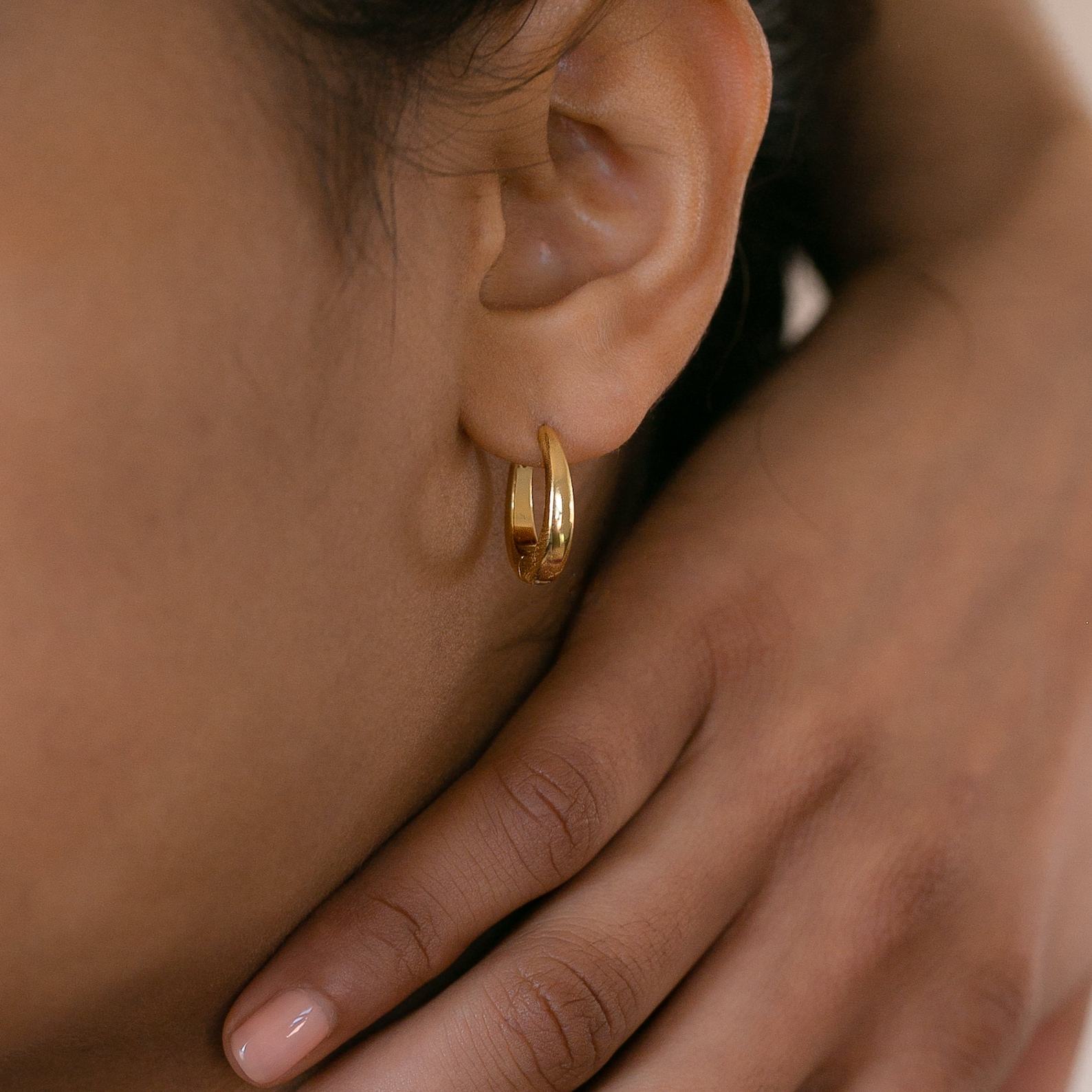 Bold and Elegant Chunky Gold Hinged Hoops by Caitlyn Minimalist