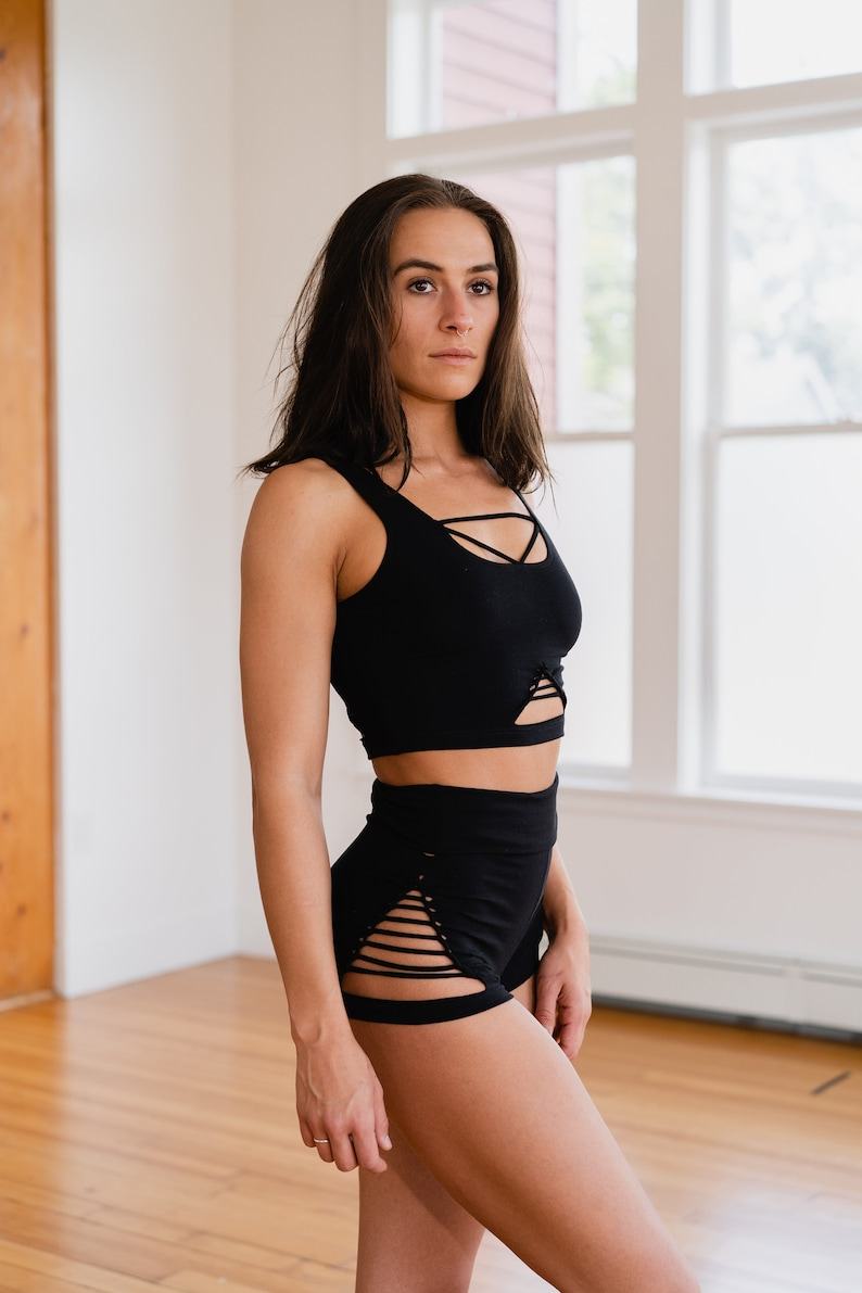 BRE Braided Crop Tank Top Elevate Your Style with Intricate Detailing