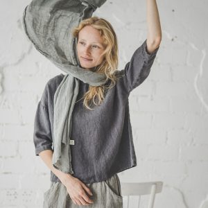 Breezy Linen Kimono Blouse Elevate Your Wardrobe with Casual Elegance