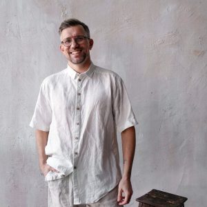 Breezy Linen Shirt Elevate Your Style with Comfort and Sophistication