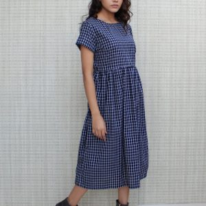 Breezy Linen Tea Dress Sustainable Style with Pockets