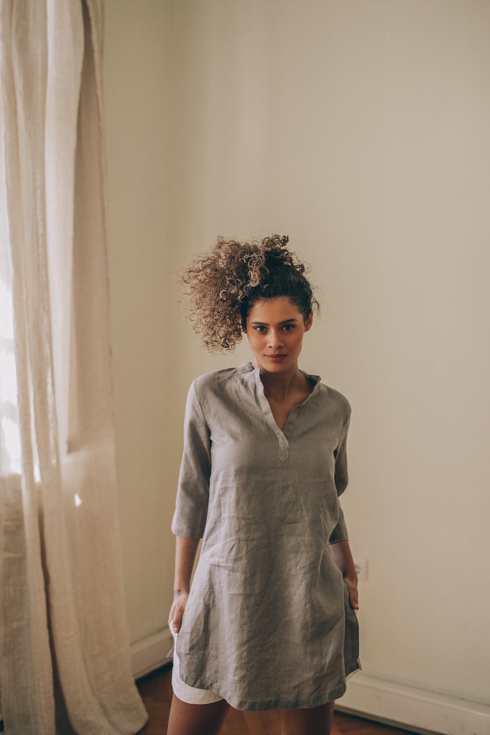 Breezy Linen Tunic Effortless Style for Every Body - Image 4