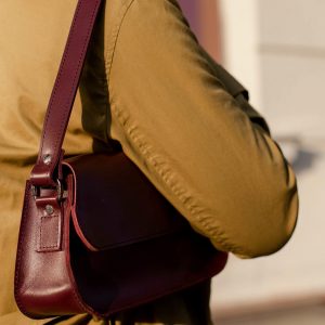 Burgundy Minimalist Shoulder Purse The Epitome of Elegance and Style