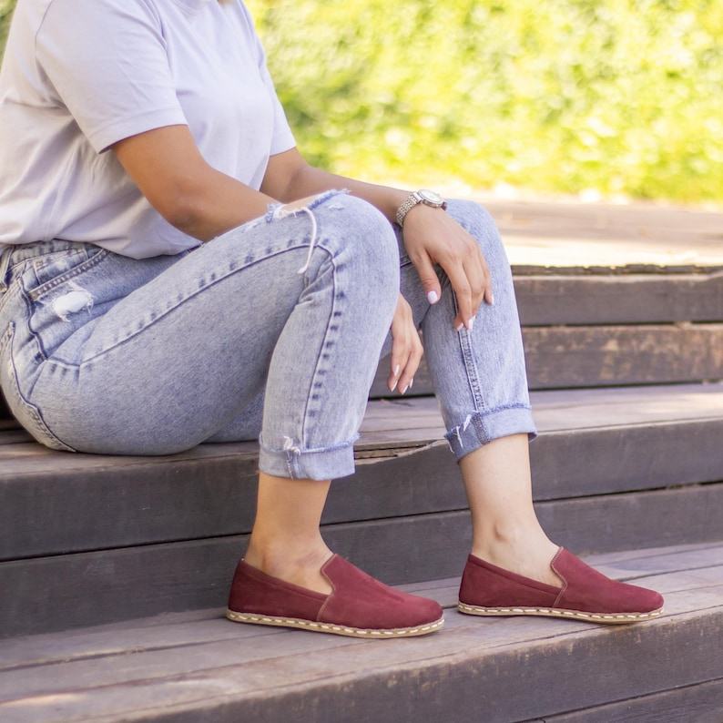 Burgundy Nubuck Grounded Shoes for Women – Barefoot Leather Earthing Shoes with Copper