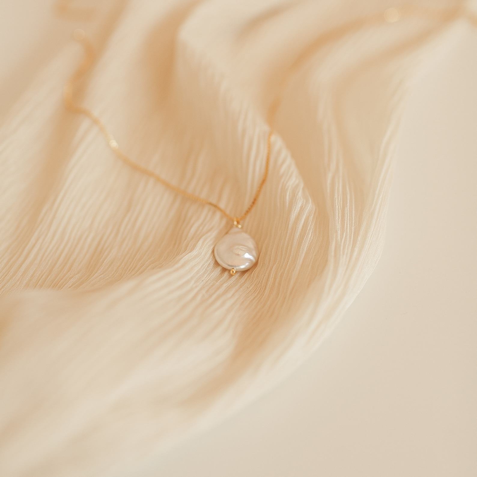 Caitlyn Minimalist Baroque Pearl Pendant Necklace Irregular Pearl Charm, Bridesmaid Item (NR019)