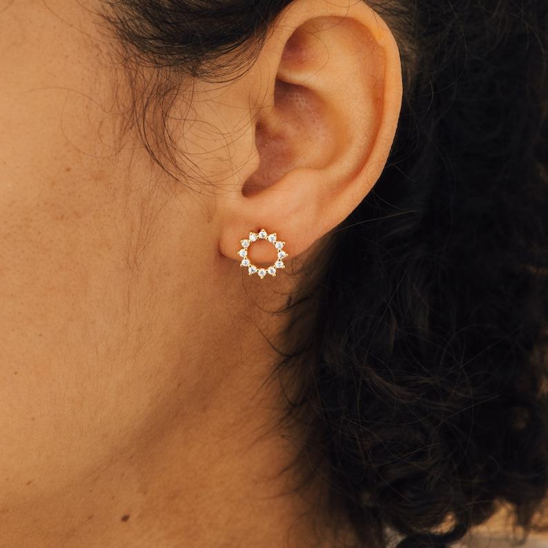 Caitlyn Minimalist Diamond Sun Earrings Geometric Crystal Studs for Bridal Elegance (ER199)