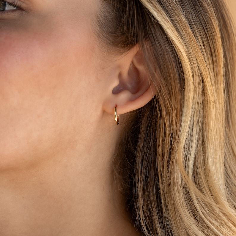 Caitlyn Minimalist Hoop Earrings Everyday Elegance for Every Occasion