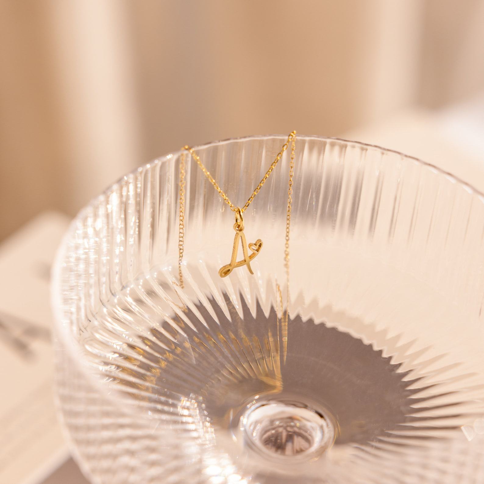 Caitlyn Minimalist Initial Heart Necklace Personalized Letter Jewelry in Gold, Silver, Rose for Her (NM13)