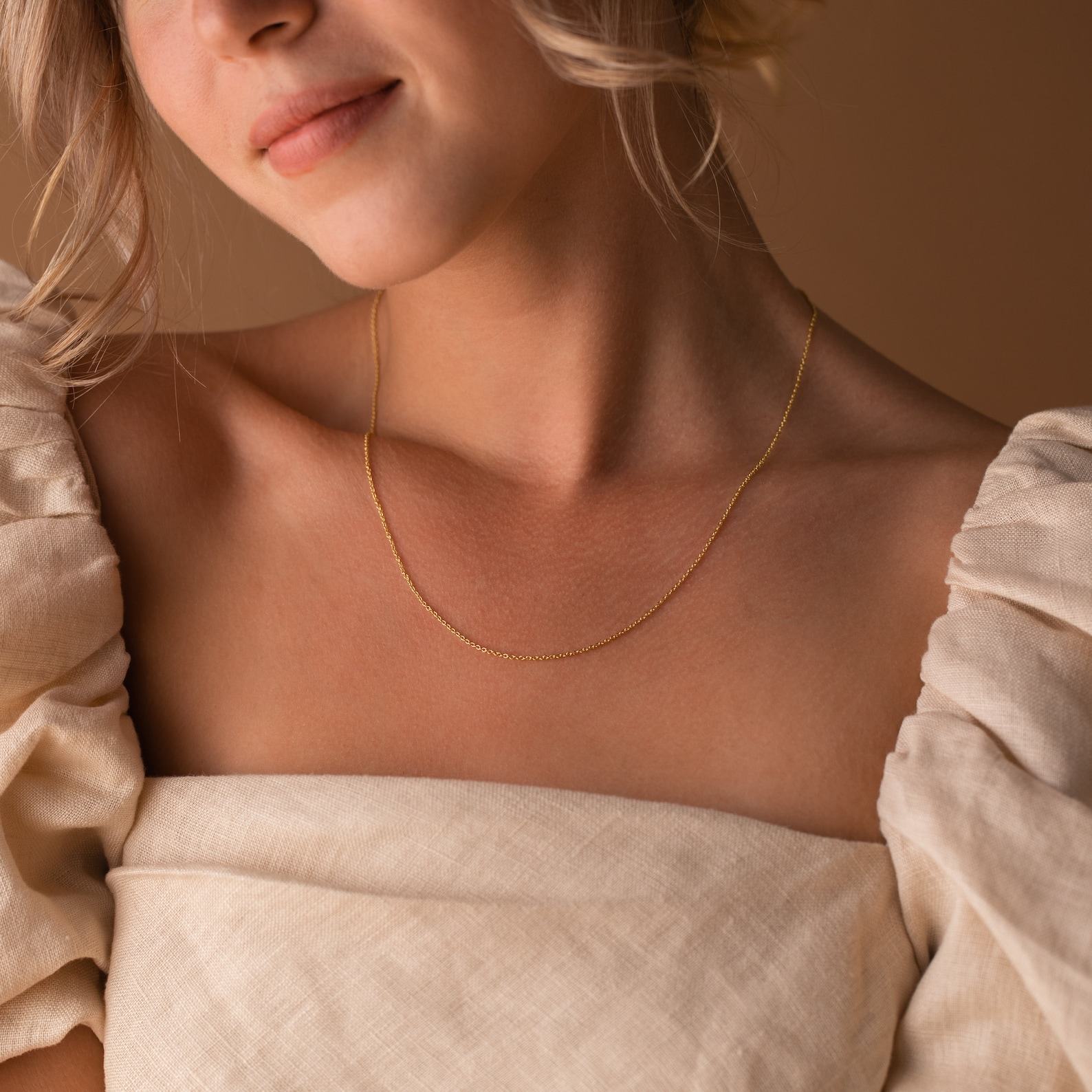Caitlyn Minimalist’s Dainty Layering Chain Necklace Elevate Your Everyday Style with Timeless Elegance