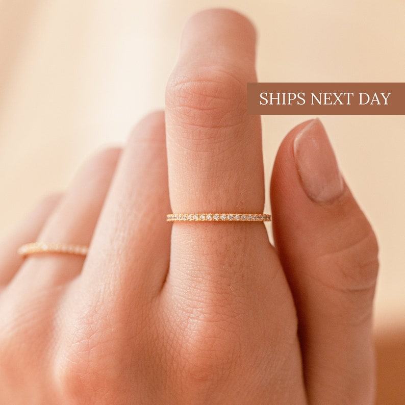 CaitlynMinimalist Delicate Eternity Band Timeless Elegance for Every Occasion
