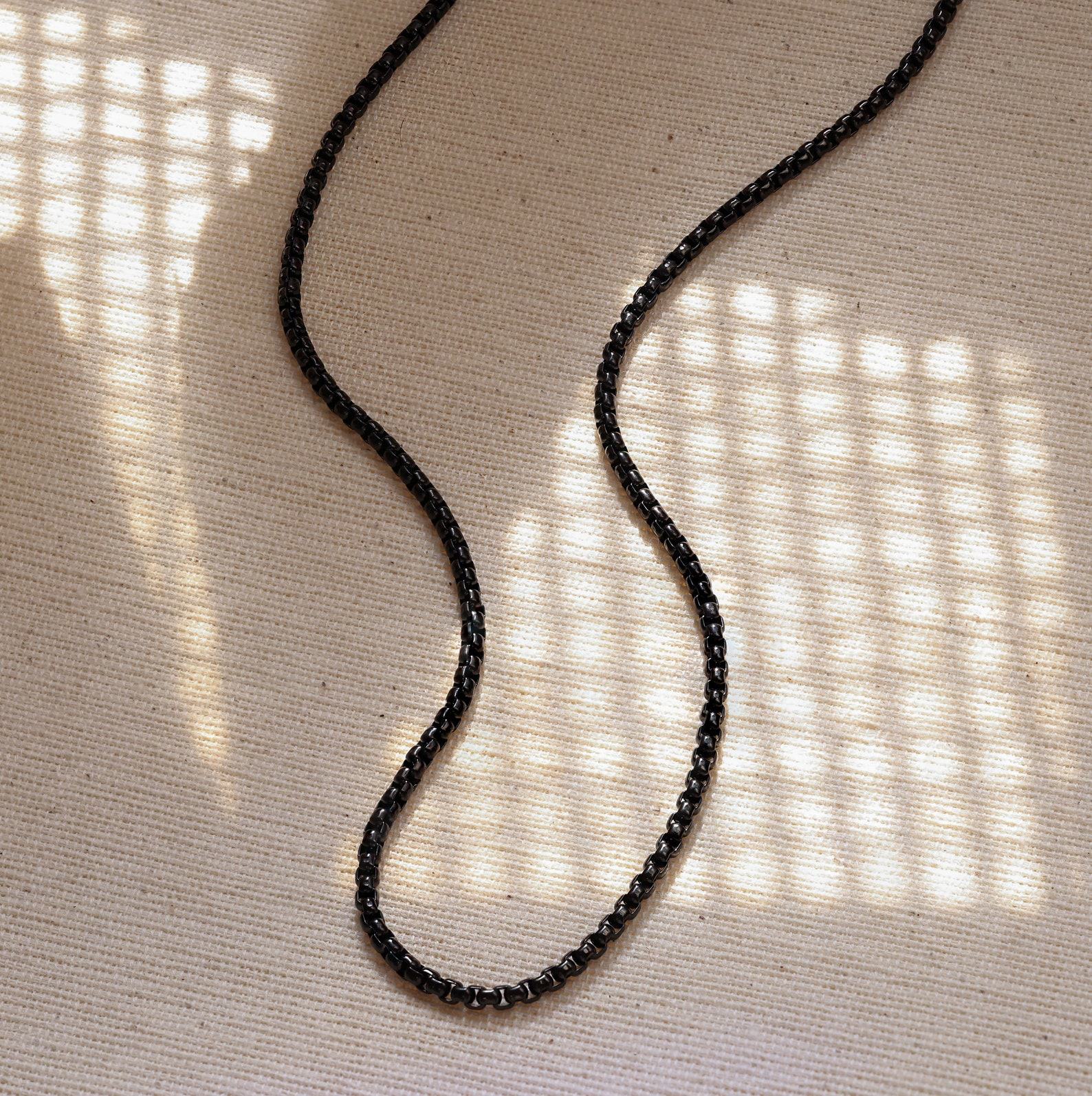 CaitlynMinimalist Men’s Black Rolo Chain Necklace Timeless Everyday Jewelry for Him