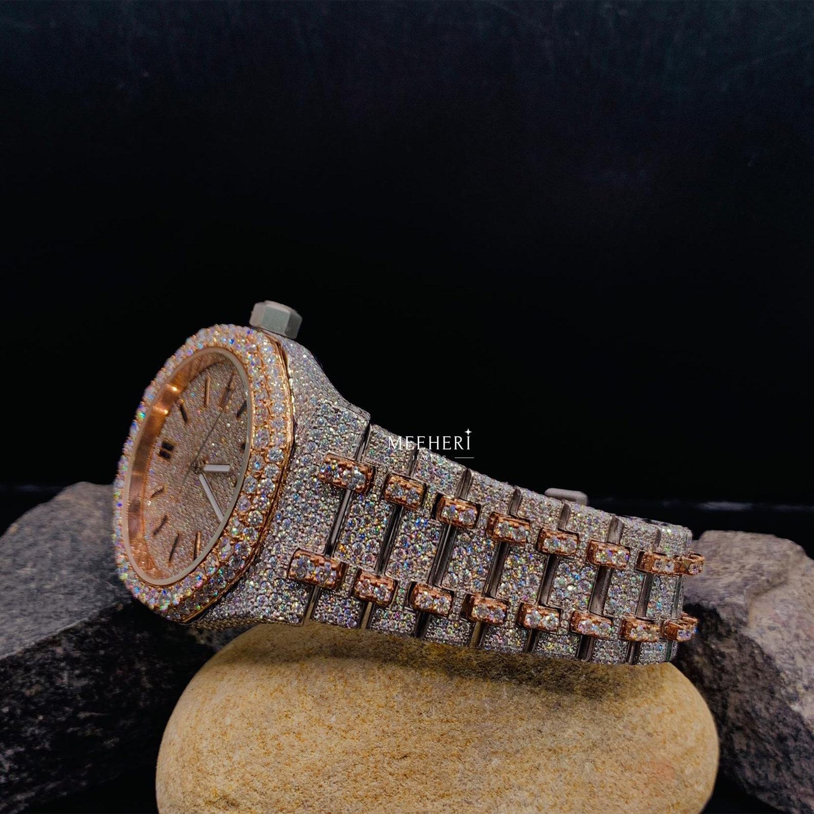 Captivating Moissanite Diamond Watch A Symphony of Luxury and Brilliance