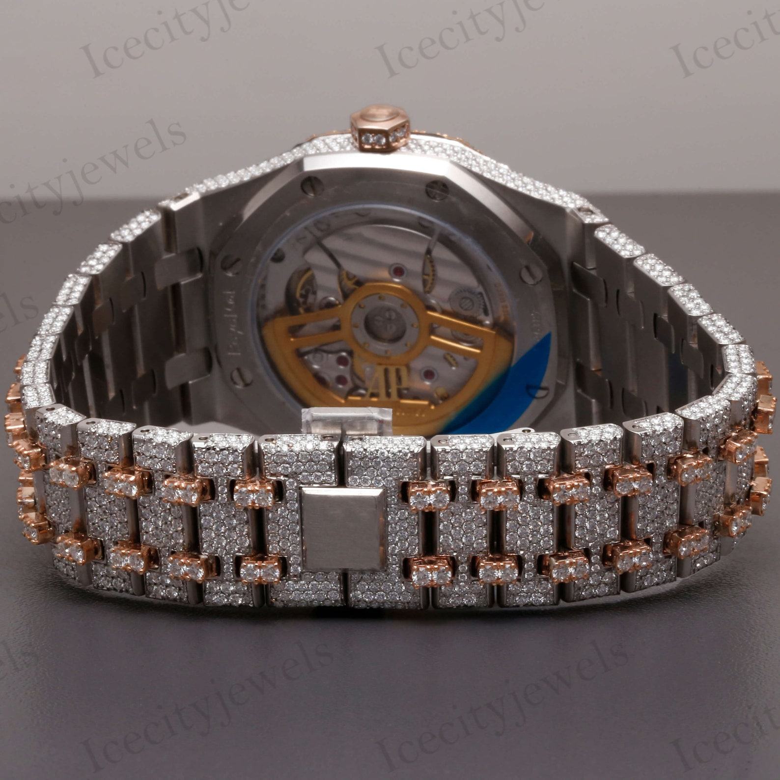 Captivating Moissanite Diamond Watch A Symphony of Luxury and Brilliance