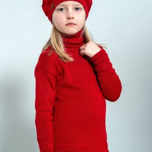 Charming Red Merino Beret A Timeless Item for Little Fashionistas