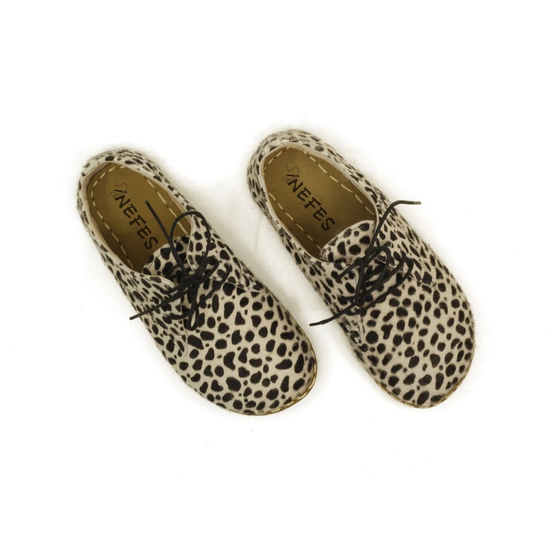 Cheetah Leopard Print Barefoot Oxford Shoes – Wide Toe Box Comfort – Women’s White