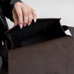 Chic and Compact Personalized Leather Crossbody Bag for Everyday Style