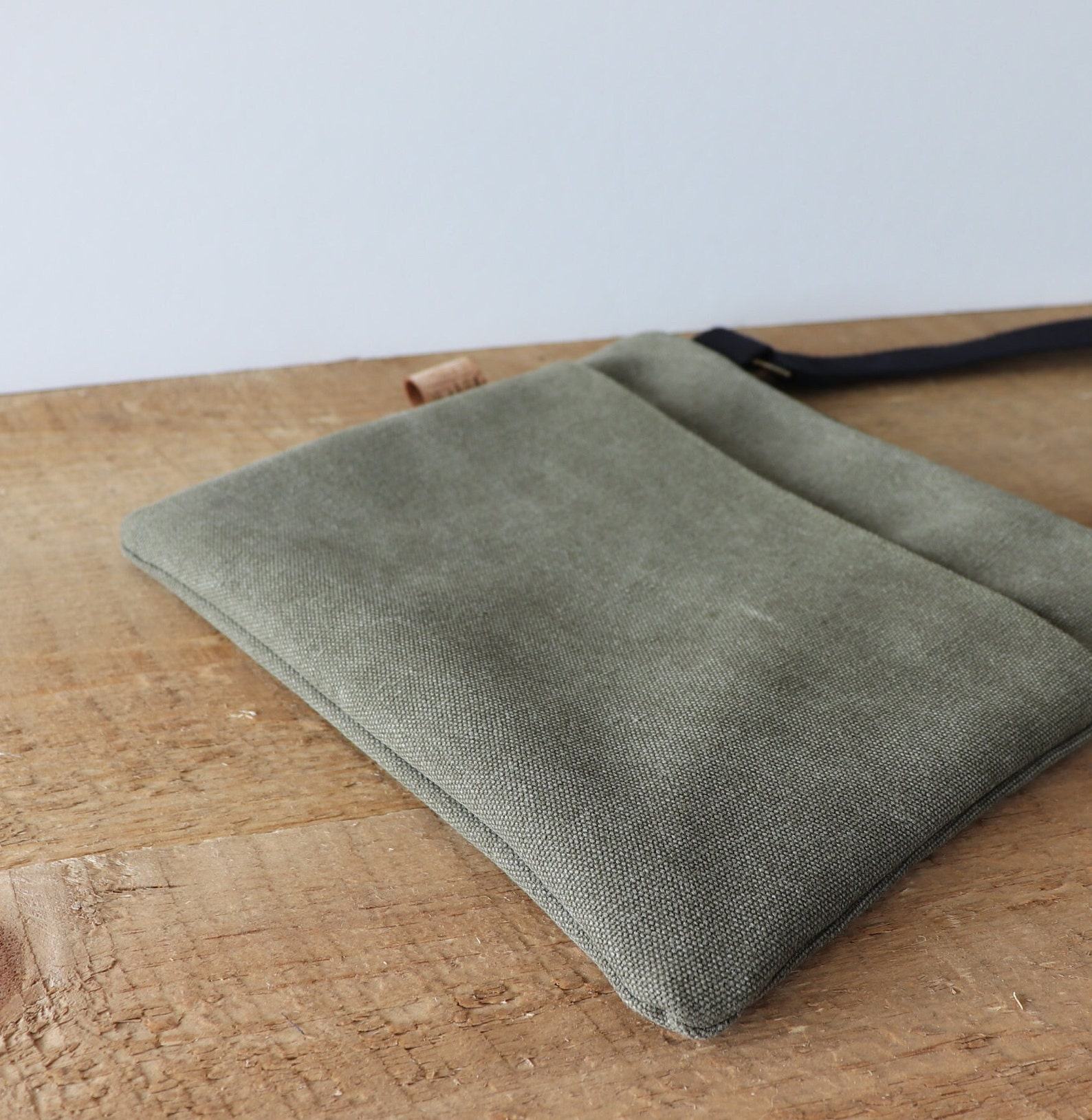 Compact Canvas Crossbody Your Essential Travel Companion for Adventure and Style - Image 5