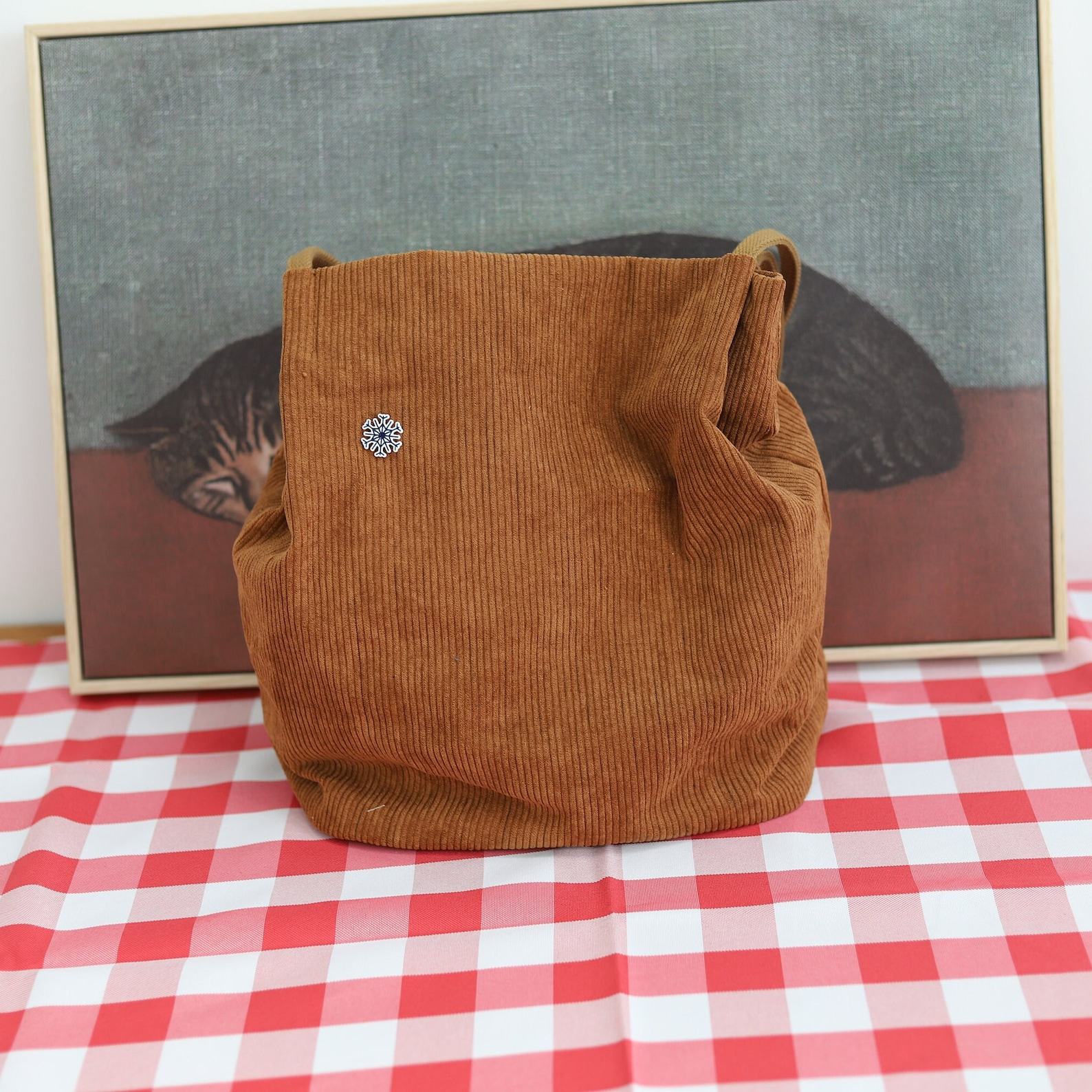 Corduroy Bucket Bag The Perfect Handbag for Everyday Style