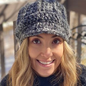 Cozy and Chic Crocheted Newsboy Hat for Women with Buttons and Brim