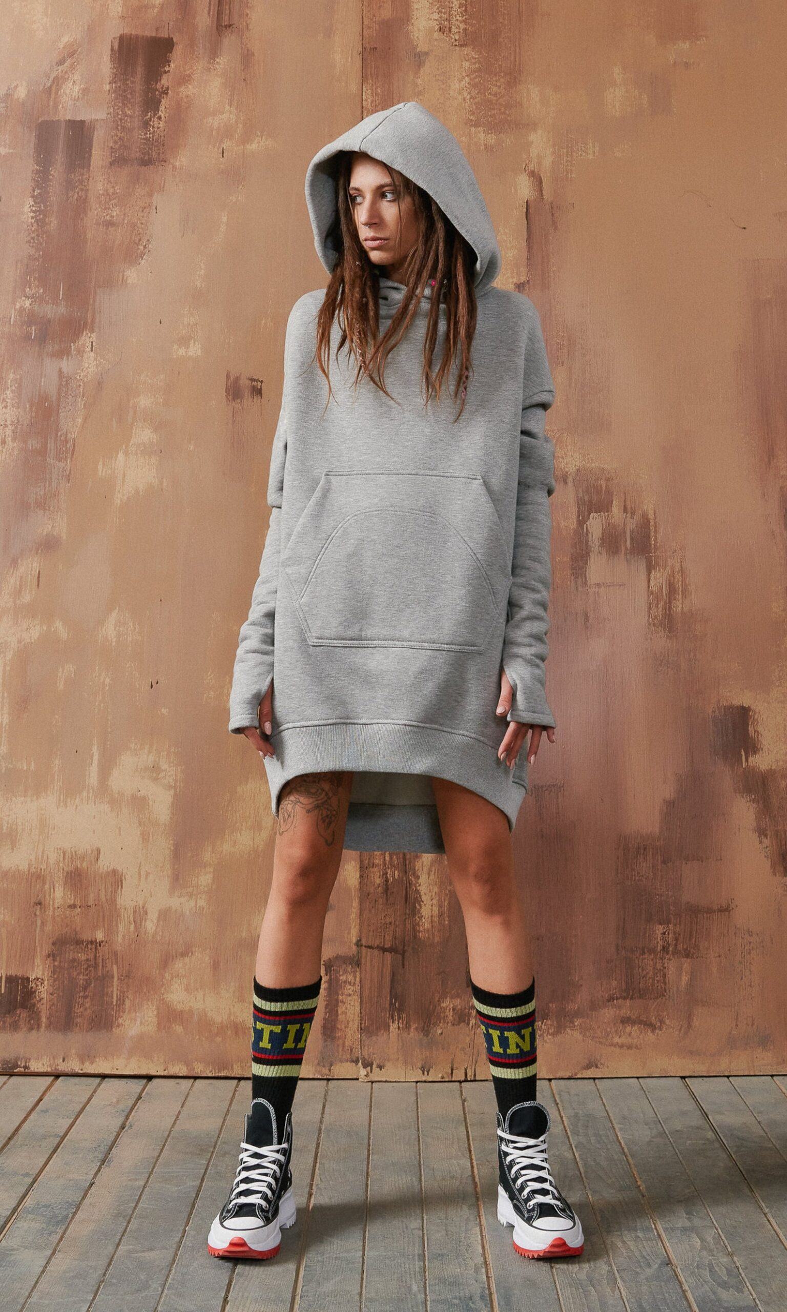 Cozy and Chic Elevate Your Style with Our Long Hoodie with Dropped Shoulder - Image 3